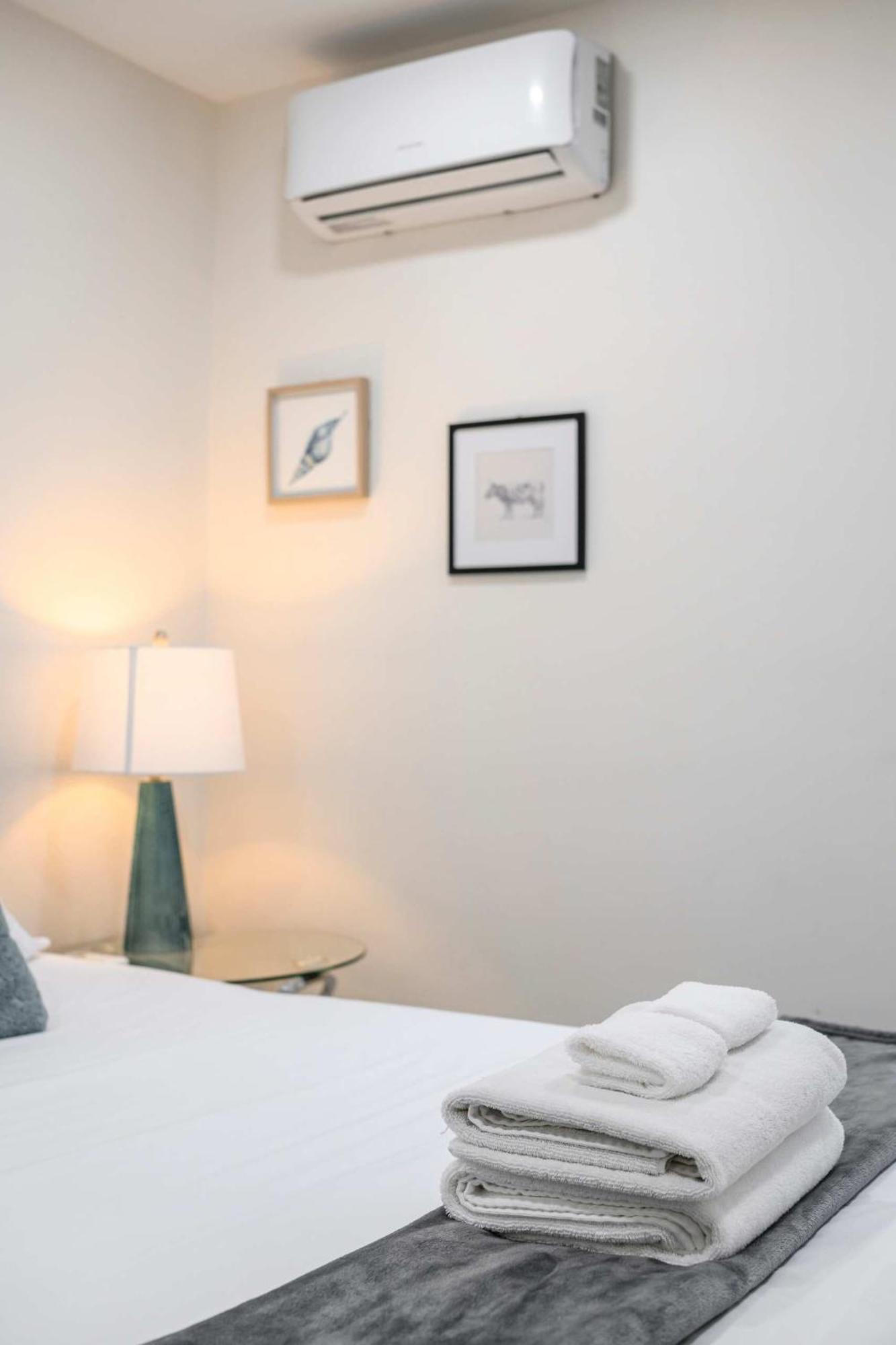 New Renovated 2B2B Apt Self Checkin Free Parking 1 Pasadena Dış mekan fotoğraf