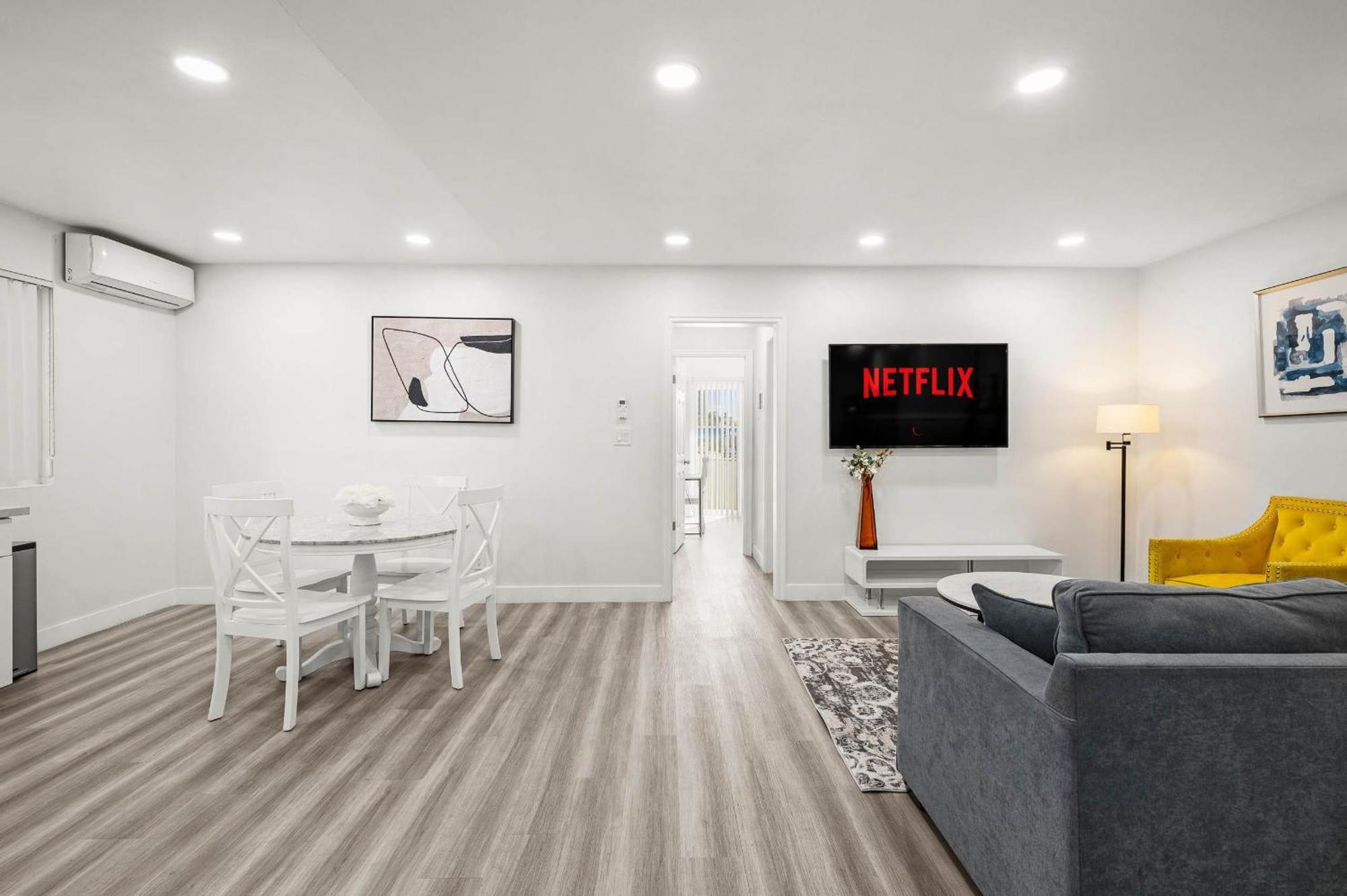 New Renovated 2B2B Apt Self Checkin Free Parking 1 Pasadena Dış mekan fotoğraf